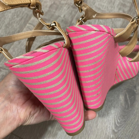 New Tommy Hilfiger Justina Wedge Sandal Ambra & Hot Fuchsia Stripe 10M - Picture 15 of 16